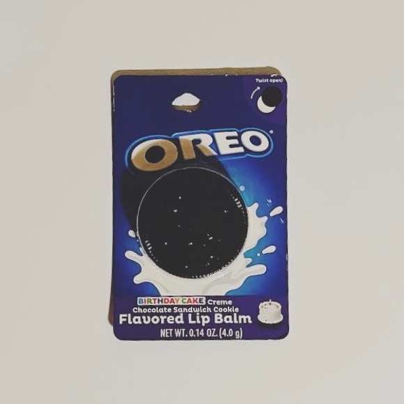 ⭐️5 For 25⭐️ Taste Beauty Birthday Cake Oreo Flavored Lip Balm - Picture 1 of 4